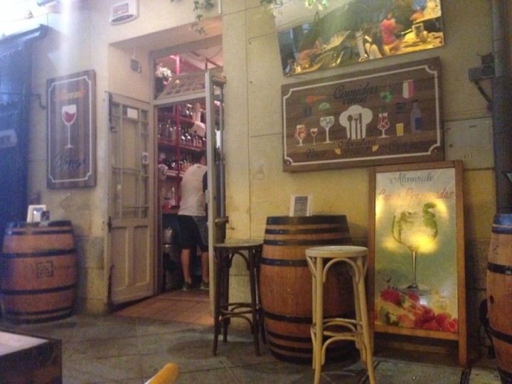 Alavirulé Trastienda Bar